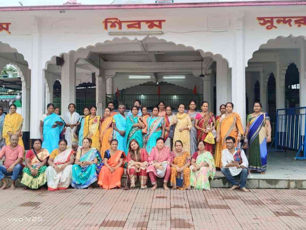 Travel to Jalpesh - pilgrimage site in North Bengal for the underprivileged